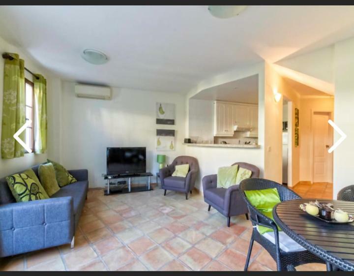 Benidorm Holiday Rental กาลา เด ฟีเนสตรัต ภายนอก รูปภาพ